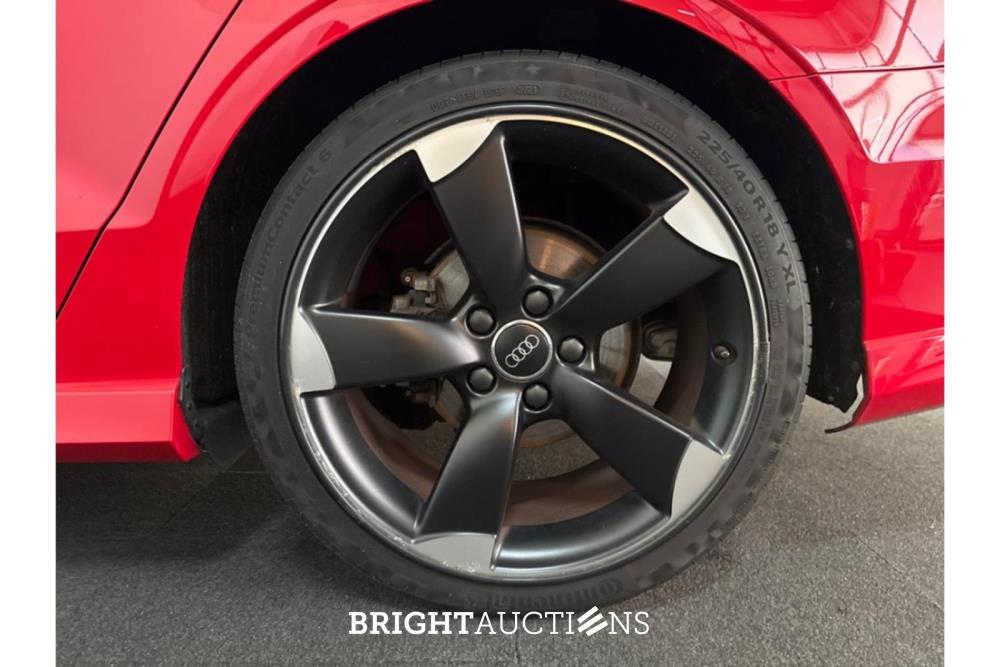 Audi A3 Limousine 35 CoD Advance Sport TFSI 150pk 2019 (Origineel-NL), ZL-485-D