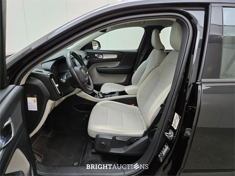 Volvo XC40 T3 Momentum Pro 1.5 163pk 2020 (Origineel-NL), H-598-NS