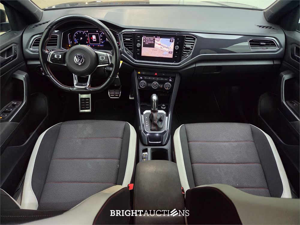 Volkswagen T-Roc Sport Business R 1.5 TSI 150pk 2019, K-189-NZ