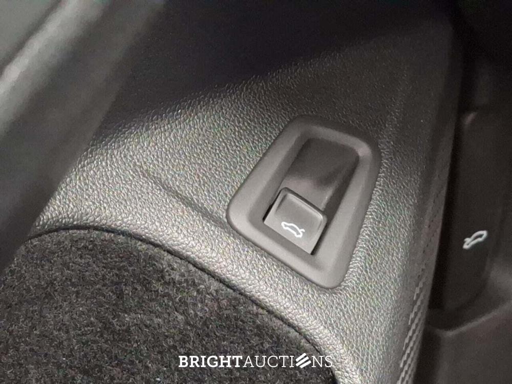 Volkswagen Golf Variant eTSI R-Line Business 1.5 DSG 150pk 2021 (Origineel-NL), L-846-ZF