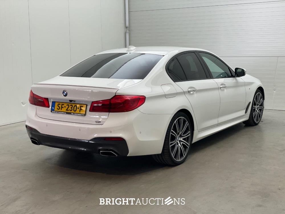 BMW 5-serie High Executive 252pk 2018 (Origineel-NL), SF-230-F