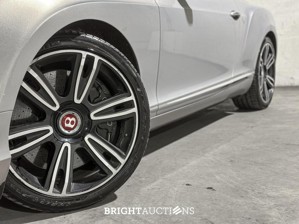 Bentley Continental GTC 4.0 V8 507pk 2013