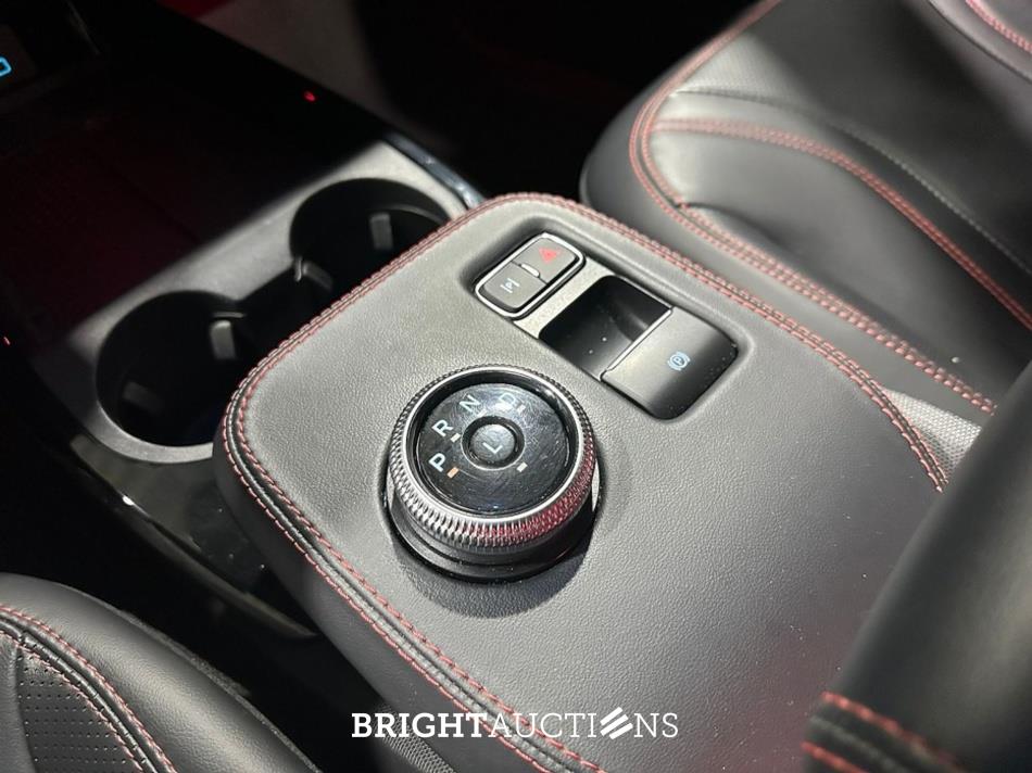 Ford Mustang Mach-E AWD 75 kWh 258pk 2021 (Origineel-NL), L-890-ZD