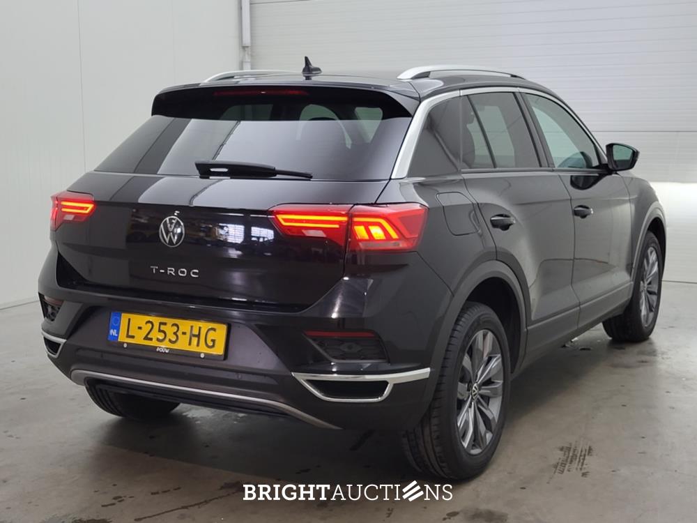 Volkswagen T-Roc Business 1.5 TSI 150pk 2021 (Origineel-NL), L-253-HG
