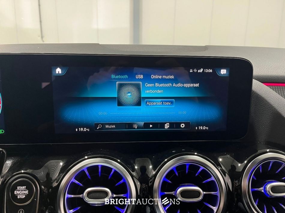 Mercedes-Benz B200 Business Solution Luxury 163pk 2020 (Origineel-NL) B-klasse, J-893-NN
