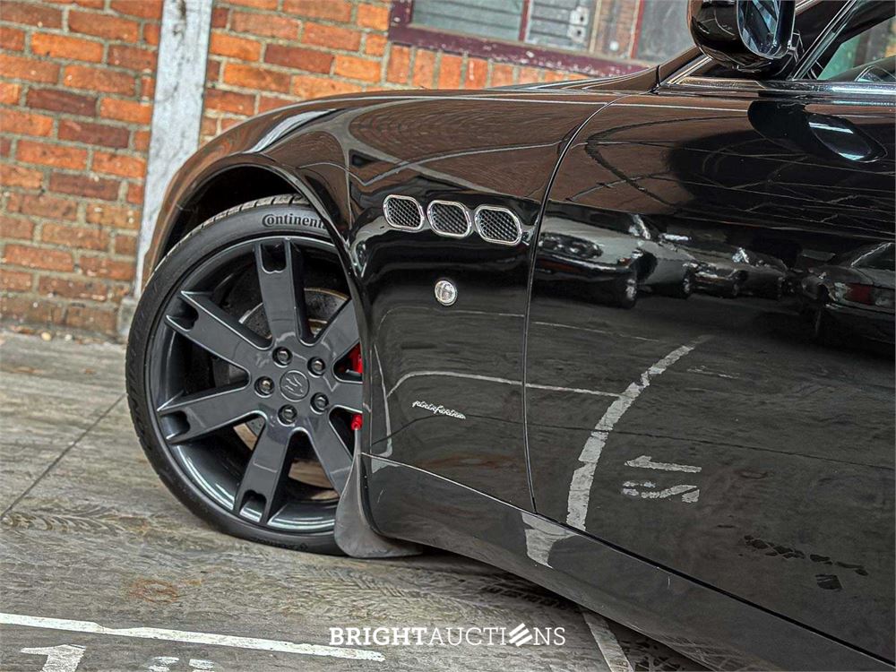 Maserati Quattroporte 4.2 V8 Sport GT 401pk ZF 2007 -Youngtimer-