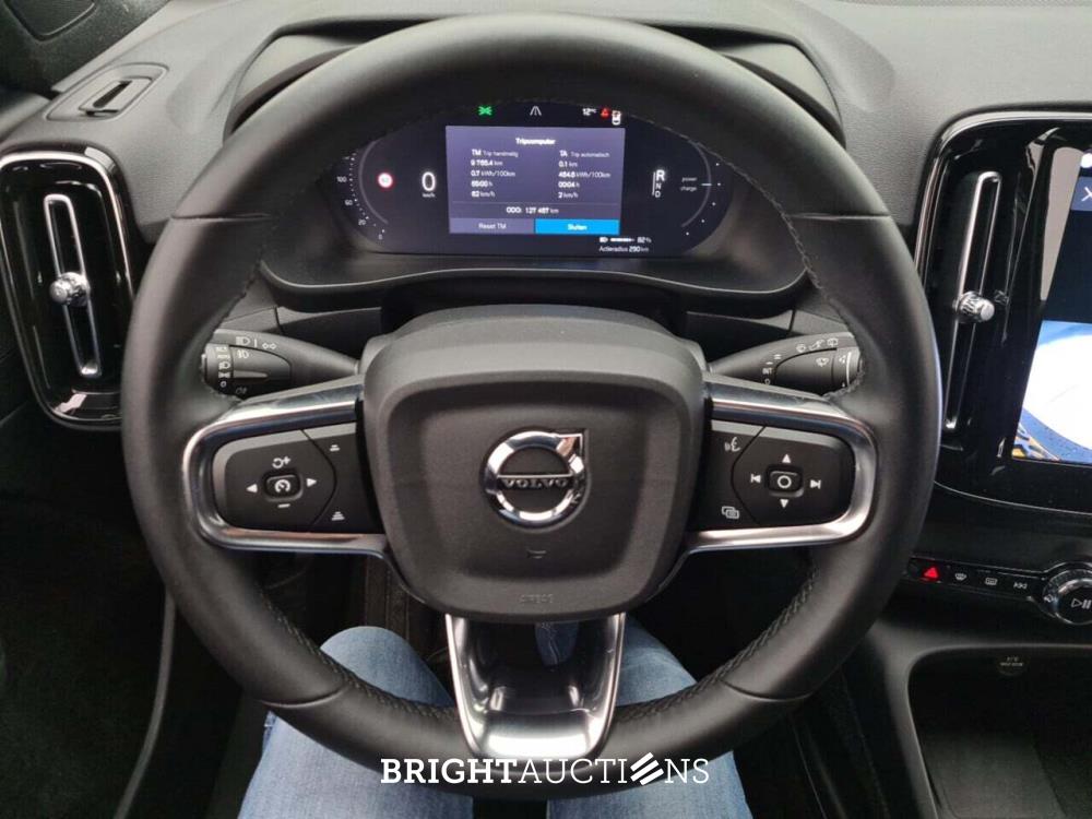 Volvo XC40 Recharge PLUS 70 kWh 231pk 2022 (Origineel-NL), R-756-TS