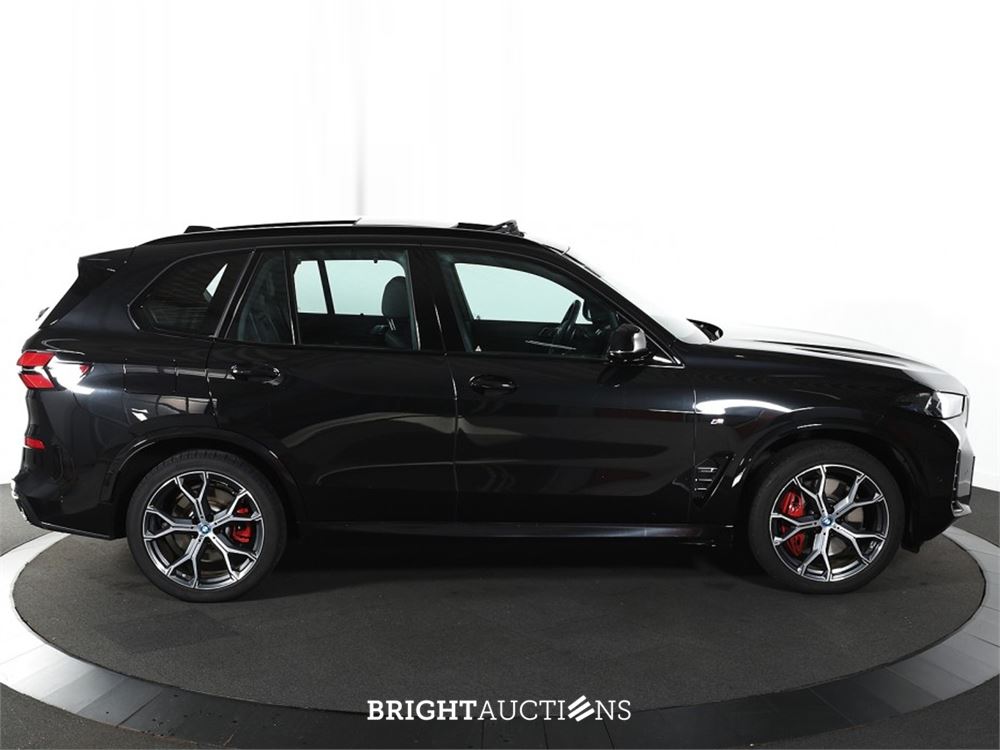 BMW X5 xDrive50e M Sport 510pk 2024 (Origineel-NL), Z-862-FK