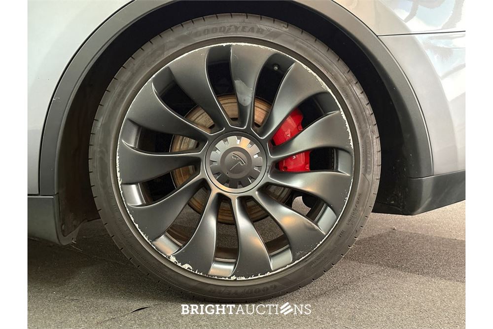 Tesla Model Y Performance AWD 75 kWh 2023 (Origineel-NL), X-353-BR
