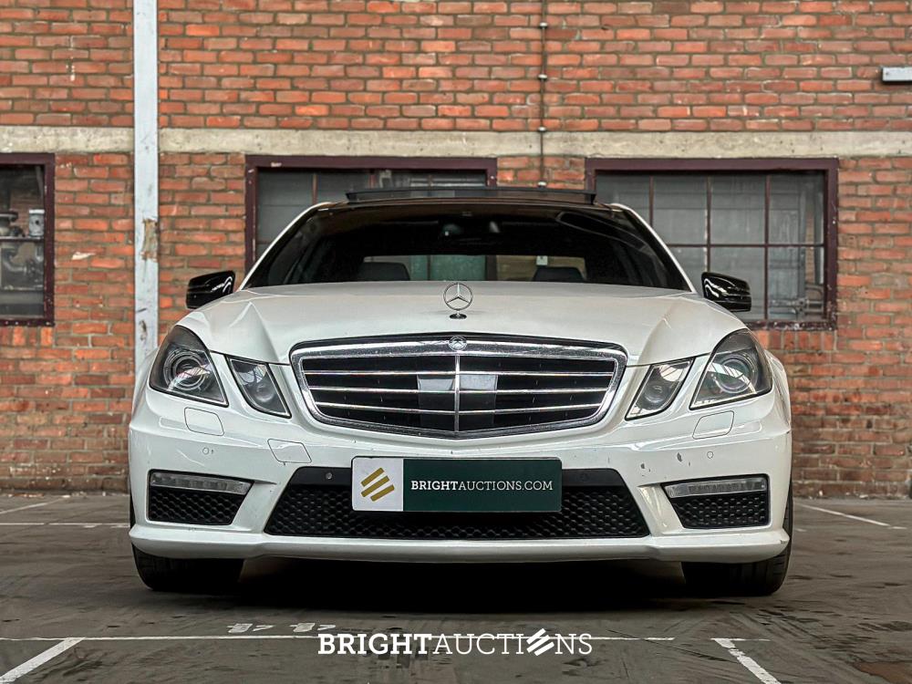 Mercedes-Benz E63 AMG 6.2 V8 -CARBON- 525pk 2010 (Origineel-NL) E-Klasse, 47-LKB-6