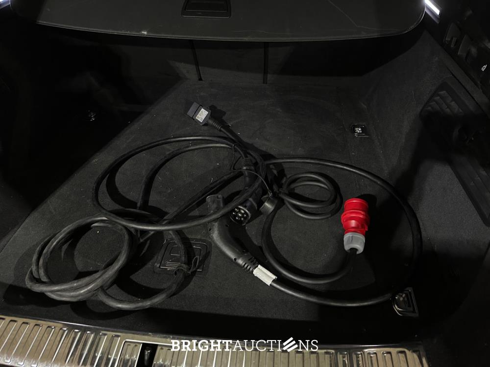 Audi e-tron 55 quattro edition 95 kWh 408pk 2020 (Origineel-NL + 1e eigenaar), K-077-BL