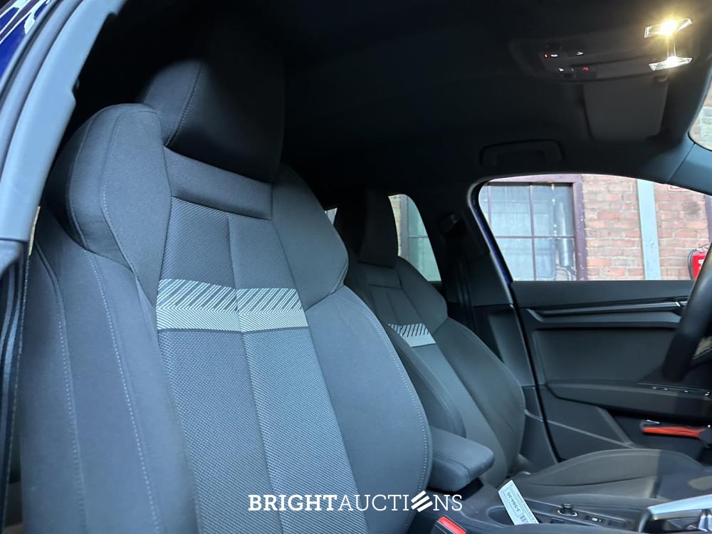 Audi A3 Sportback 35 TFSI Business edition 150pk 2020 (Origineel-NL+1e eignaar), J-594-JG