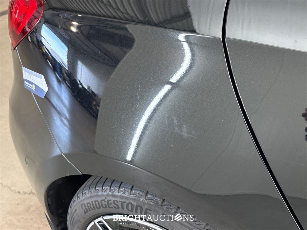 Mercedes-Benz A200 Business Solution AMG 163pk 2018 A-klasse, S-015-VH