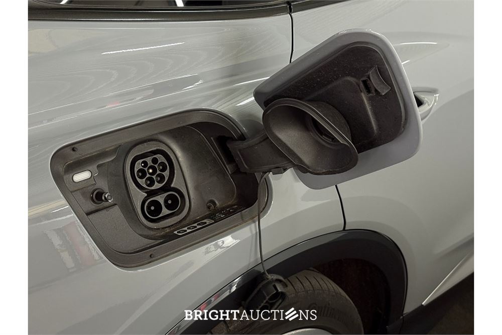 Audi Q4 50 S edition Quattro 77 kWh 2021 (Origineel-NL), N-596-SR