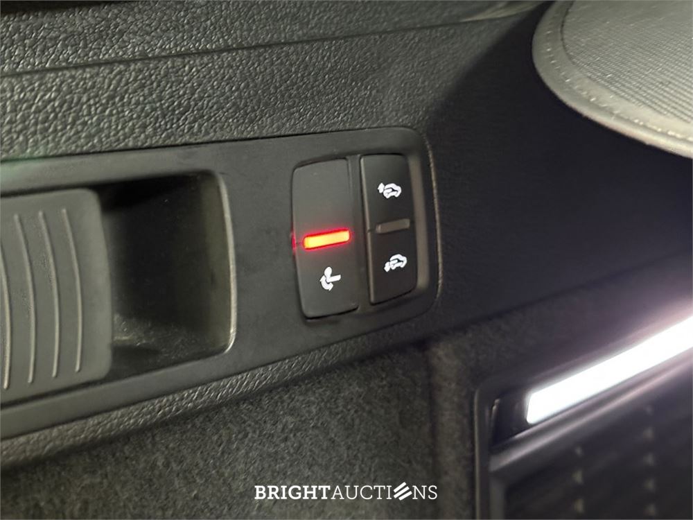 Audi Q5 50 TFSI e S edition 408pk 2022 (Origineel-NL), R-409-BV