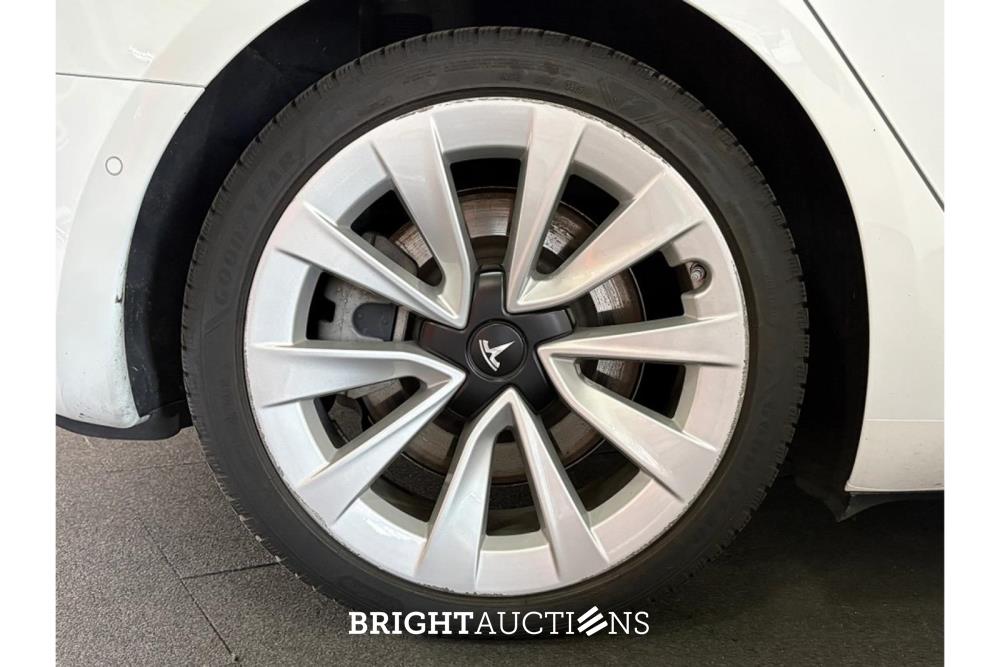 Tesla Model 3 Standard RWD Plus 60 kWh 238pk 2021 (Origineel-NL), N-008-RP