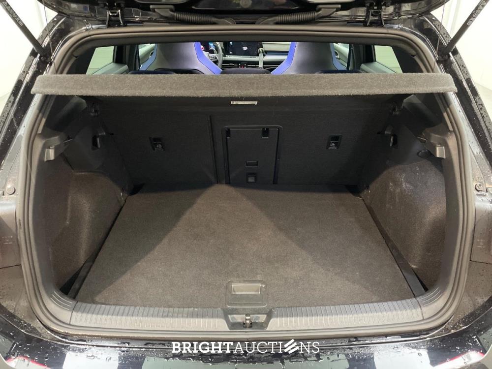 Volkswagen Golf 2.0 TSI R 4Motion Akrapovič 320 pk 2021, R-948-FB