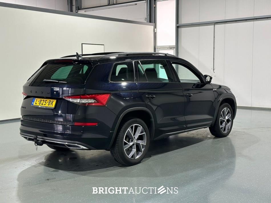 Škoda Kodiaq Automaat Sportline Business Pano 1.5 TSI 150pk 2021, L-825-BK