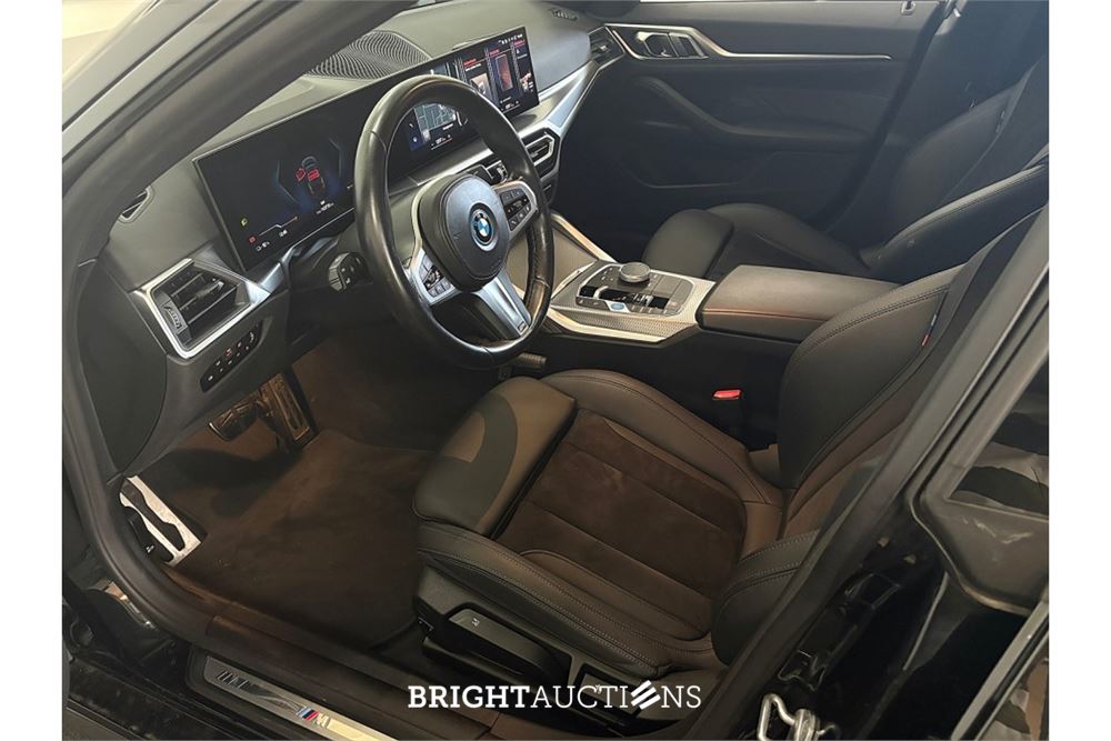 BMW i4 eDrive35 70 kWh 2023 (Origineel-NL), X-963-DD