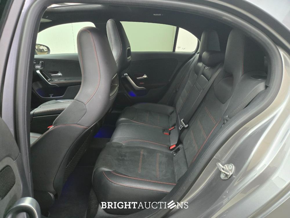 Mercedes-Benz A 180 Premium Plus 136hp 2020 A-Klasse, P-854-HX