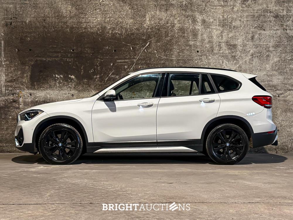 BMW X1 sDrive20i Business Edition Plus 178pk 2022 (Origineel-NL), P-914-LJ