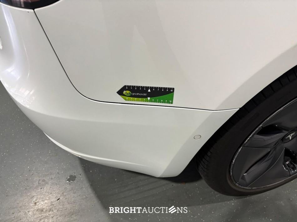 Tesla Model 3 Standard RWD Plus 60 kWh 238pk 2019 (Origineel-NL), G-097-DX