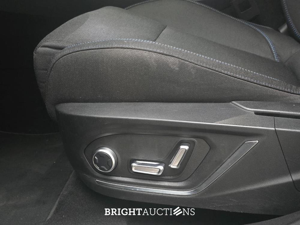 Lynk & Co 01 1.5 261pk 2021, S-153-GR	