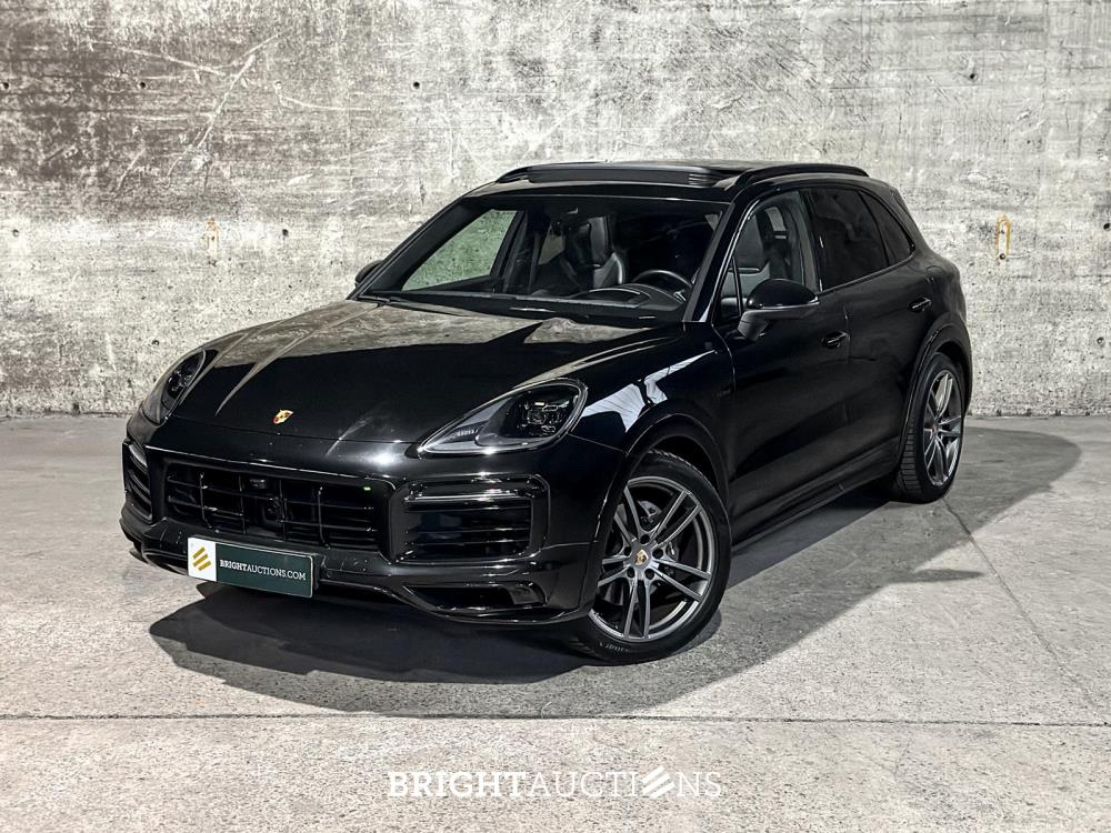 Porsche Cayenne E-Hybrid Platinum Edition 3.0 V6 462pk 2023 (Origineel-NL), NL-kenteken