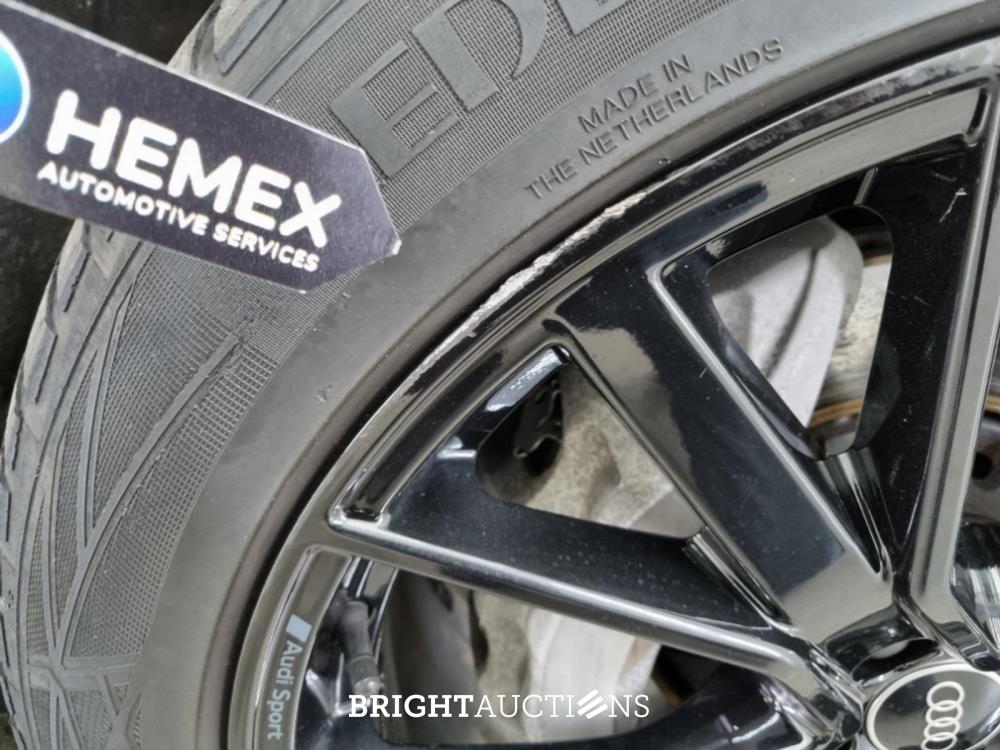 Audi e-tron 55 S edition Quattro 95 kWh 408pk 2022 (Origineel-NL), R-972-GN