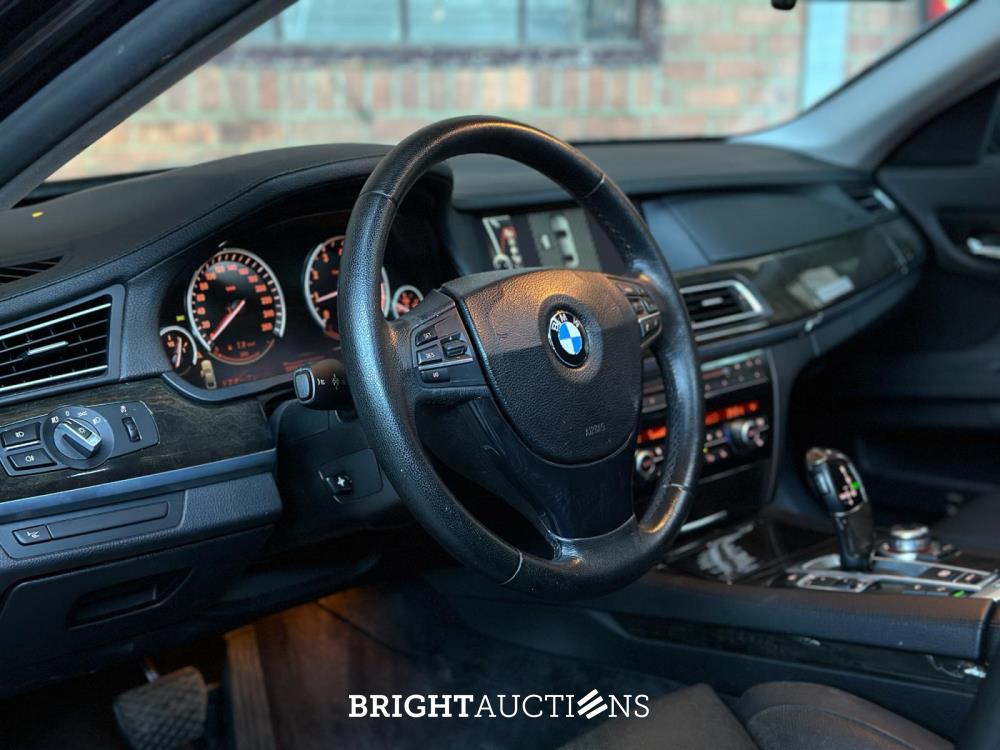 BMW ActiveHybrid7 F04 4.4 V8 7-serie 465pk 2011 -Youngtimer-