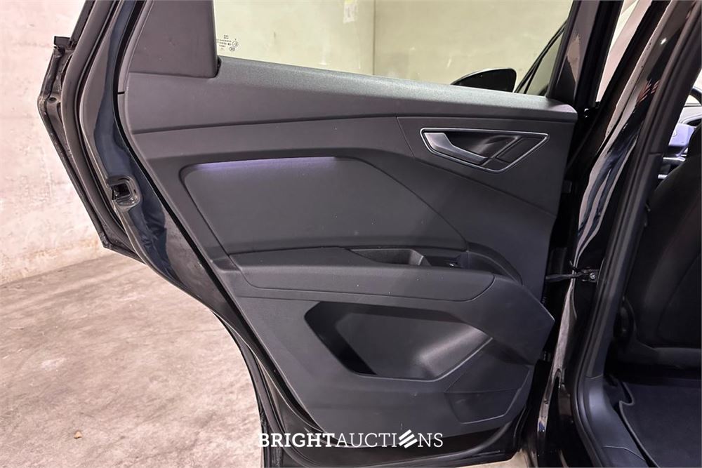 Audi Q4 Sportback e-tron 40 Launch edition S Competition 77 kWh 204pk 2021 (Origineel-NL), N-622-TH