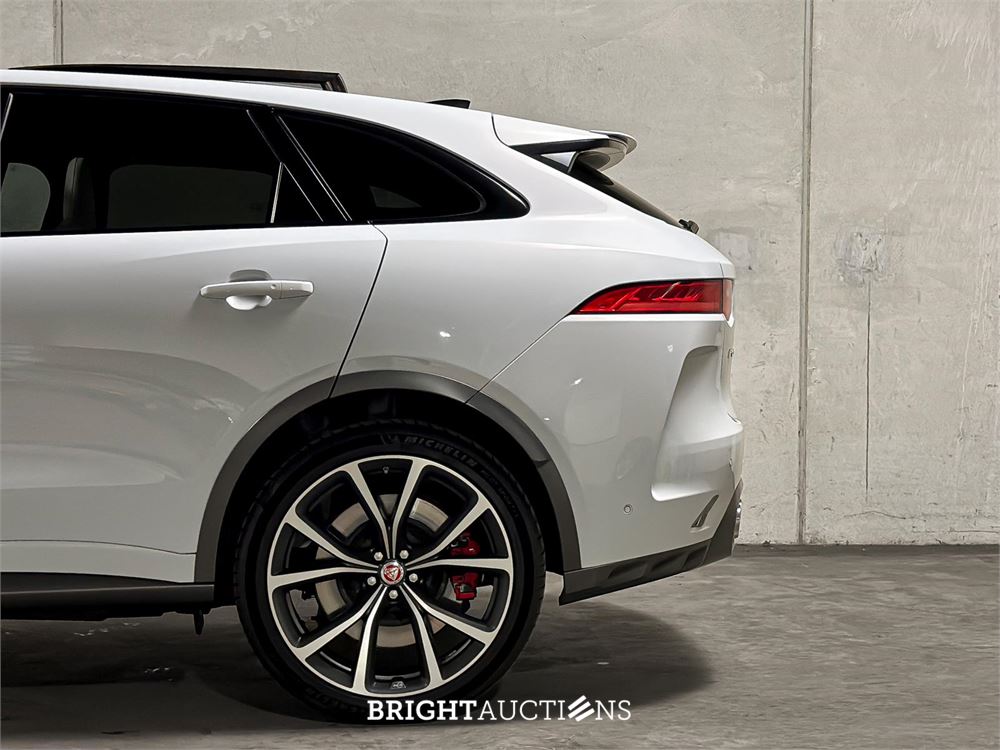 Jaguar F-Pace 5.0 V8 S/C AWD SVR 551pk 2019, T-214-ZB