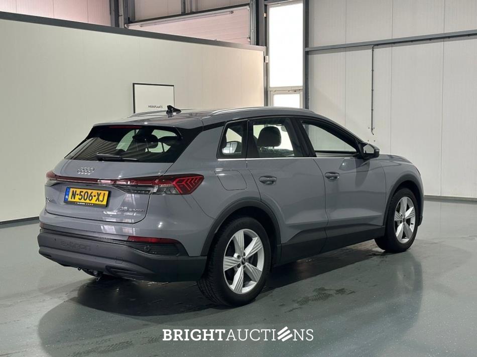Audi Q4 35 Launch Edition 55 kWh 170pk 2021 (Origineel-NL), N-506-XJ