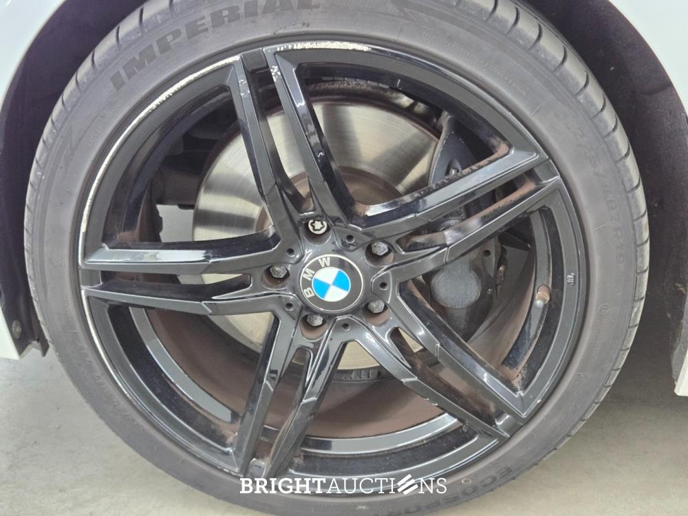 BMW 340i xDrive 3-serie M Sport Edition 326pk 2016 3-Serie, KJ-637-X