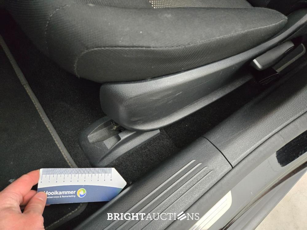 Mercedes-Benz A180 Premium 136pk 2019 A-klasse, H-834-RV