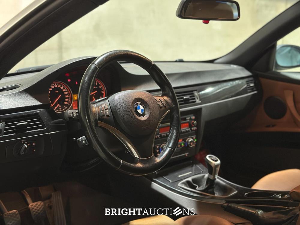 BMW 325i Cabrio 3.0 V6 3-serie 218pk 2008, 1-TRX-62