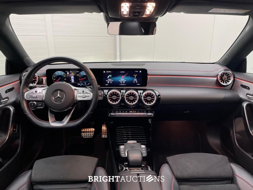 Mercedes-Benz CLA 180 Shooting Brake Business Solution AMG 136pk 2022 (Origineel-NL) CLA-Klasse, N-303-VJ