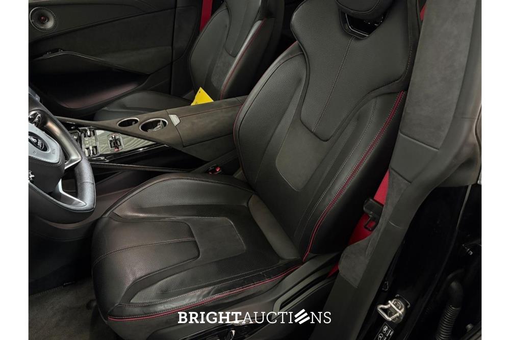 Lotus Eletre EDS 450 4WD 112 kWh 612pk 2023 (Origineel-NL), X-319-JJ