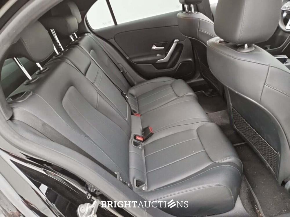 Mercedes-Benz A 180 Business Solution Luxury 136pk 2022 (Origineel-NL) A-klasse, P-117-KF