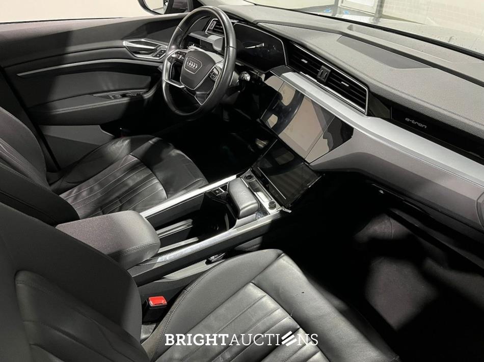 Audi e-tron 50 quattro Business edition Plus 71 kWh 313pk 2020 (Origineel-NL), K-587-KK