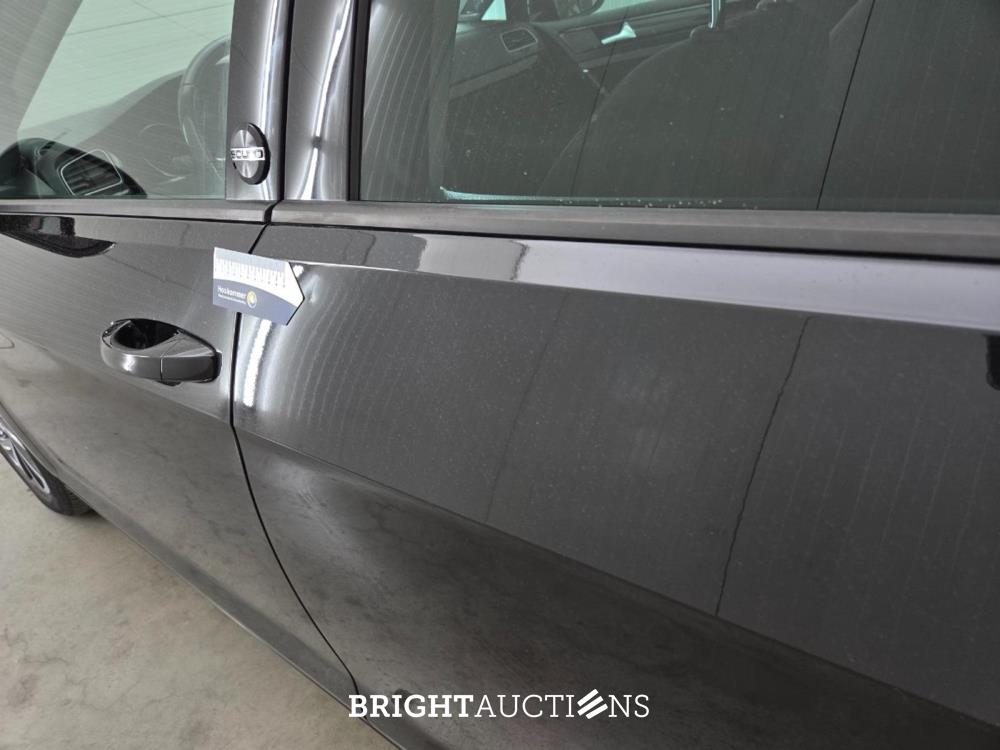 Volkswagen Golf Highline Business R 1.5 TSI 150pk 2017, GZG-30-F