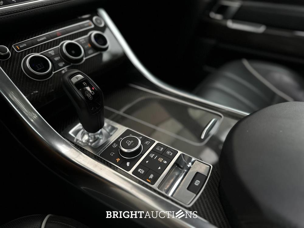Land Rover Range Rover Sport SVR 5.0 V8 Supercharged 551pk 2017, NL-kenteken