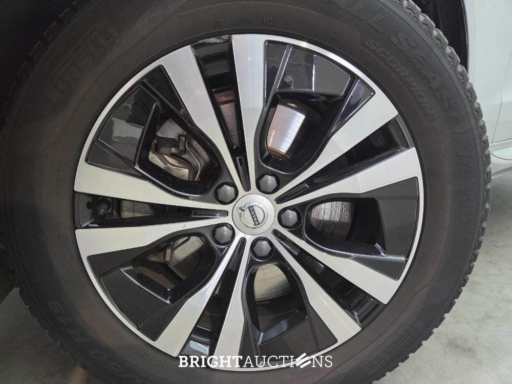 Volvo XC60 T8 Plug-in hybrid Inscription 2.0 AWD 392pk 2022, HTJ-60-L