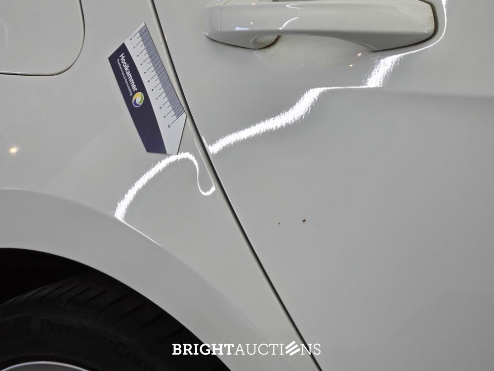 Volkswagen Golf Highline Business R 1.5 TSI 150pk 2019 (Origineel-NL), XG-637-X