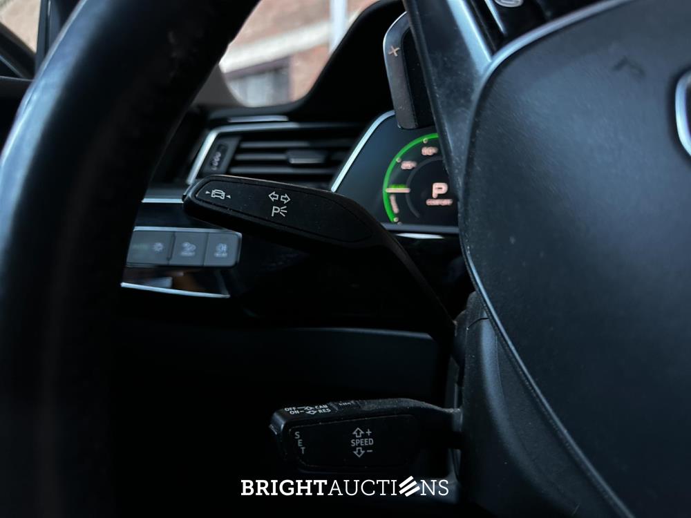 Audi e-tron Sportback 55 quattro edition 95 kWh 408pk 2020 (Origineel-NL+1e eigenaar), K-470-GB