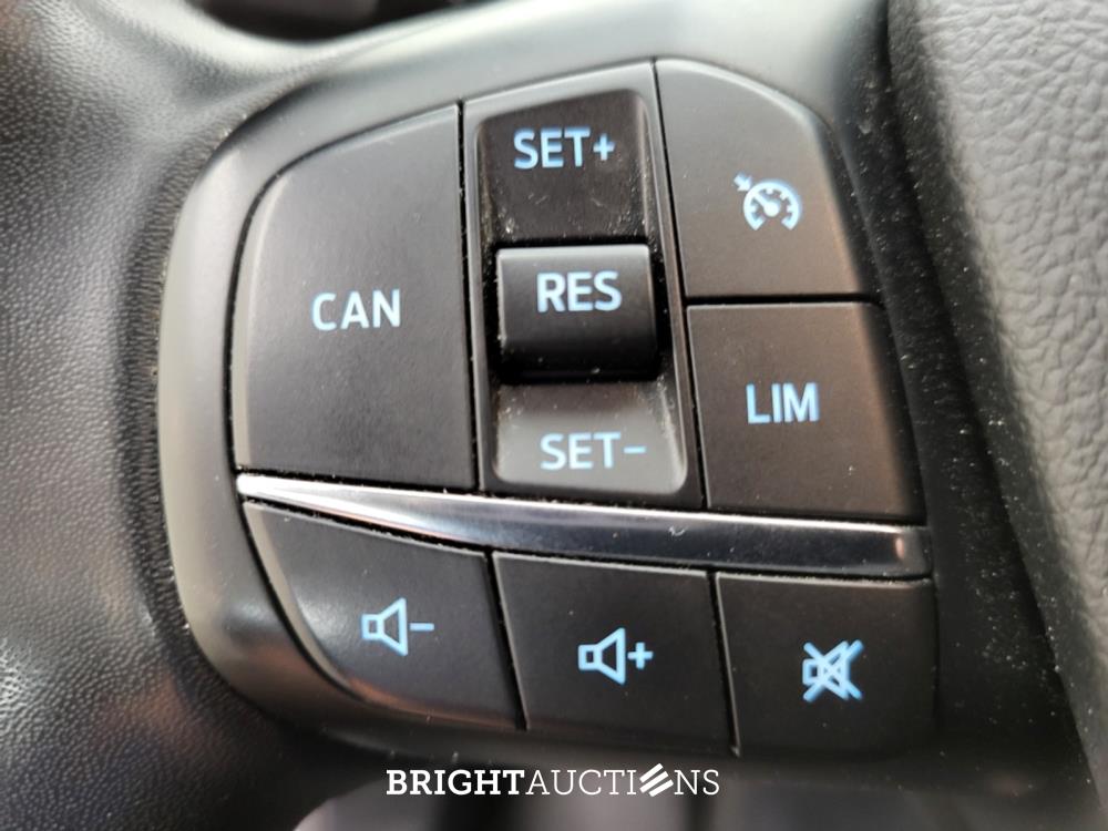 Ford Focus Wagon Hybrid Connected 1.0 EcoBoost 125pk 2022 (Origineel-NL), P-393-RG