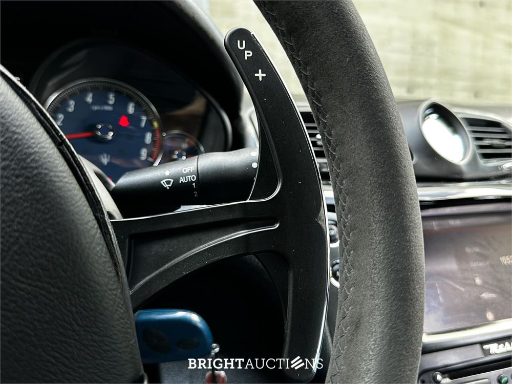 Maserati GranTurismo S 4.7 V8 440pk 2009
