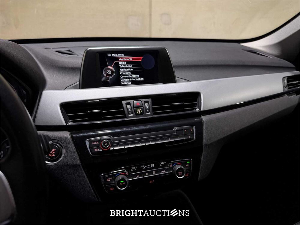 BMW X1 sDrive18i Centennial High Executive 134pk 2016, L-179-TT