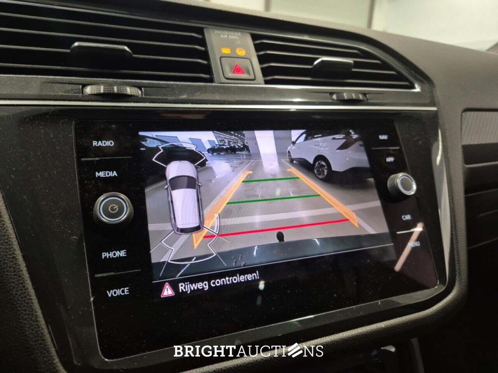 Volkswagen Tiguan Allspace R-Line Business 1.5 TSI DSG 150pk 2023 (Origineel-NL), T-762-FS