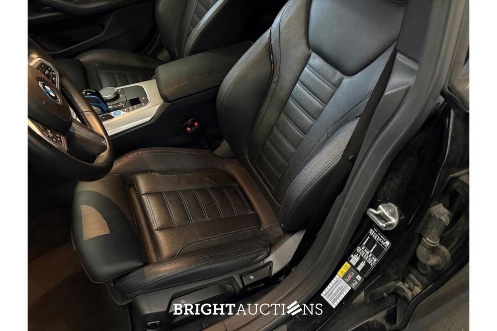 BMW i4 eDrive40 High Executive 84 kWh 340pk 2022 (Origineel-NL), P-888-HD